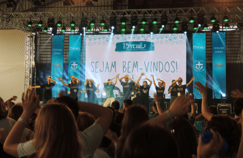 Foto notícia Com 1200 pessoas, Jornada Diocesana da Juventude é símbolo de esperança em Faria Lemos, Bento Gonçalves